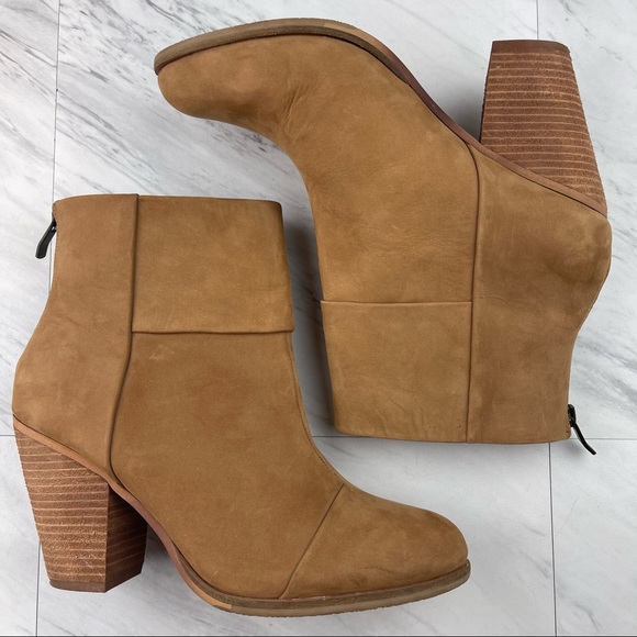 •Vince Camuto Hadley Tan Camel Brown Suede Cuff Back Zip Booties Boots Size 9.5 - Picture 2 of 15